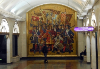 Art work in Zvenigorodskaya station